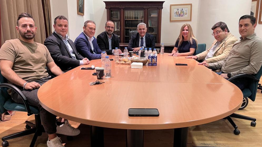 Τοπική επιχειρηματικότητα και ανάπτυξη στη συνάντηση  των Διοικήσεων Επιμελητηρίου Ηρακλείου και ΟΕΕ/ΤΑΚ